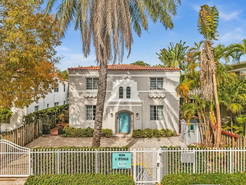 Quadruplex in Miami Beach
