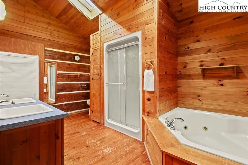 690/692 Lynn Hill Road, Boone, North Carolina, United States. - Photo 40