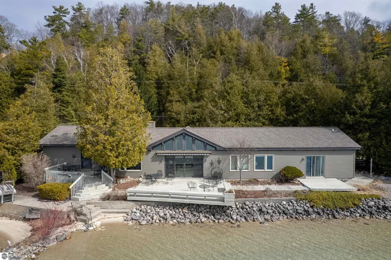 1137 Crystal Drive, Frankfort, MI 49635, Frankfort, Michigan, United States. - Photo 1