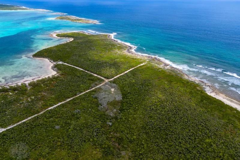360 Acres in Little Harbour , Other Long Island, LI, Cabbage Point Settlement, Long Island, The Bahamas. - Photo 5