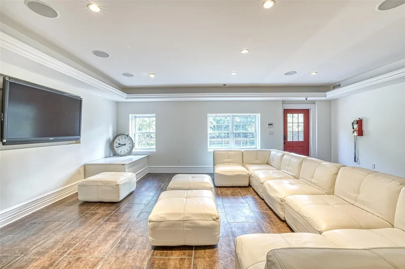 9 Stream Court, Great Neck, NY, 11024, USA, Great Neck, New York, United States. - Photo 32