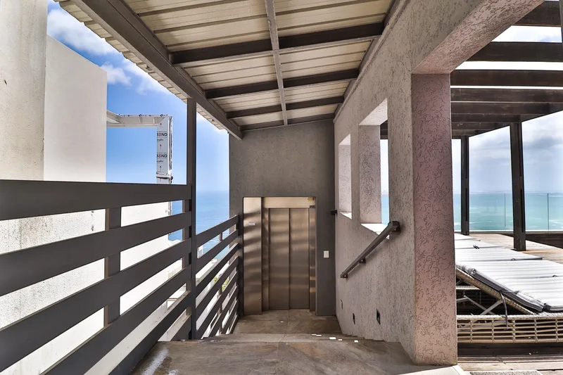 381 Ocean View Drive, #381B, Bantry Bay, Cape Town, SOUTH AFRICA, Cape Town, Western Cape, South Africa. - Photo 2