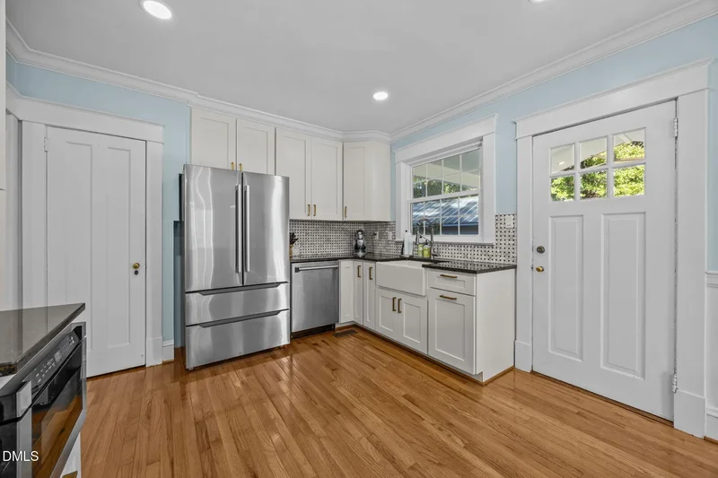 727 E Whitaker Mill Road, Raleigh, North Carolina, United States. - Photo 26