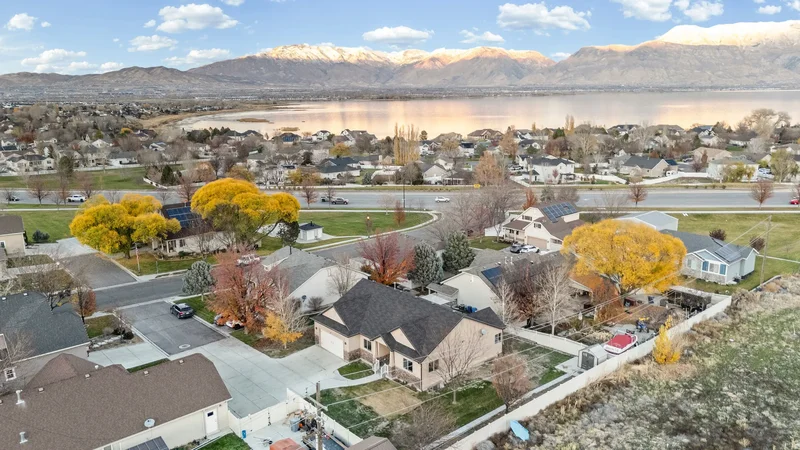 53 W Lake View Terrace Rd, Saratoga Springs, UT 84045, Saratoga Springs, Utah, United States. - Photo 41
