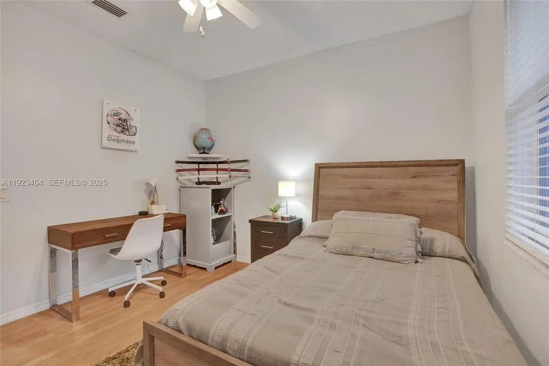 1629 Blue Jay Cir, Weston, Florida, United States. - Photo 21
