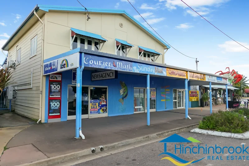 Cardwell, Victoria Street, Australia. - Photo 19