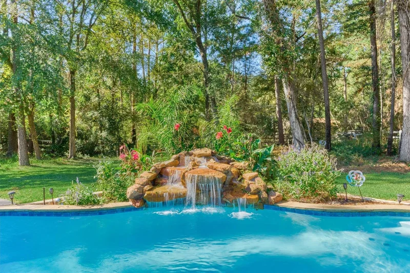 33203 E Border Oak Court, Magnolia, TX 77354, Magnolia, Texas, United States. - Photo 40