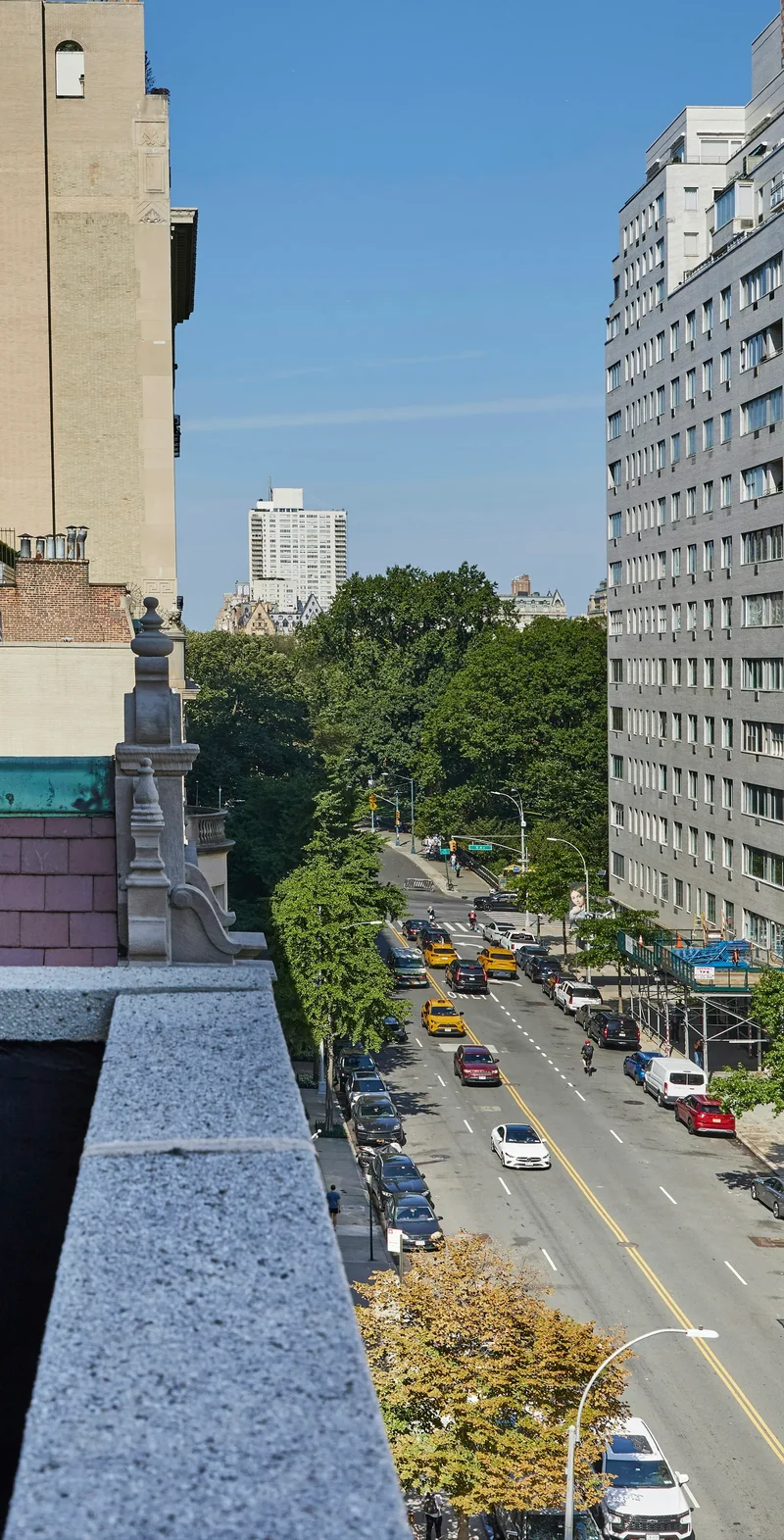 East 72nd Street, New York, New York, United States. - Photo 4