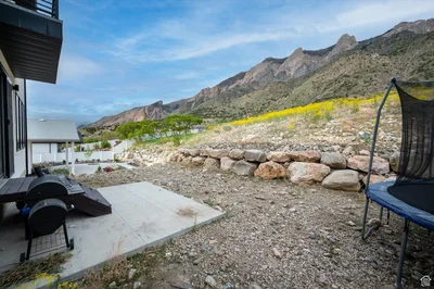 Thumbnail 33