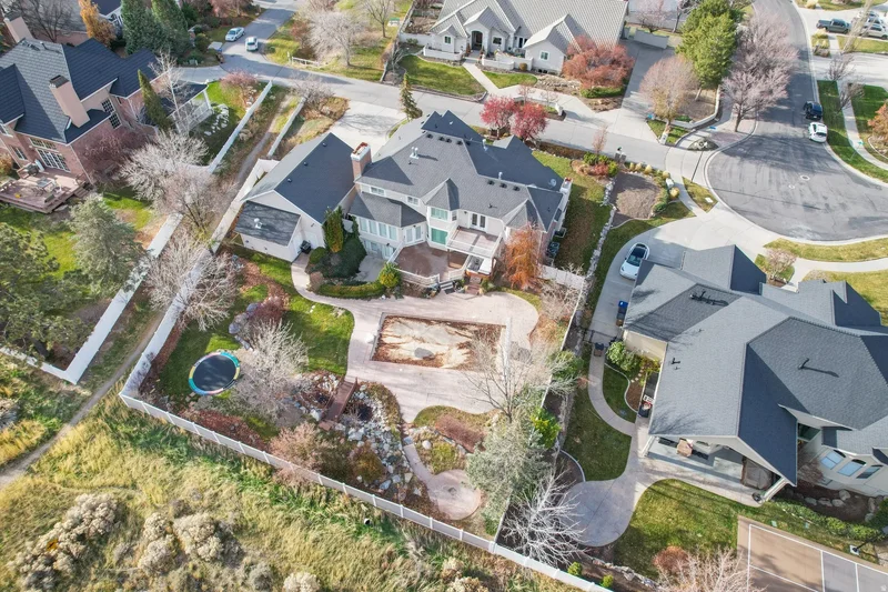 13353 S PEACH ORCHARD CT, Draper, Utah, United States. - Photo 13