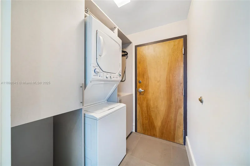 2155 Washington Ct 407, Miami Beach, Florida, United States. - Photo 20