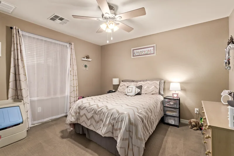 8335 W Maya Drive , Peoria, AZ 85383, Peoria, Arizona, United States. - Photo 32
