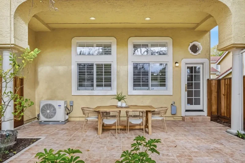 91 Tyrella Court, Mountain View, California, United States. - Photo 38