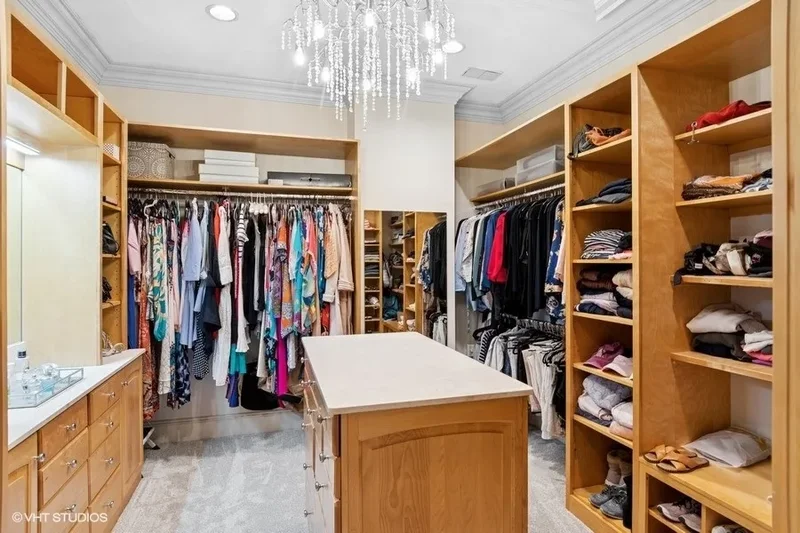 6N161 Surrey Road, Wayne, IL 60184, Wayne, Illinois, United States. - Photo 43