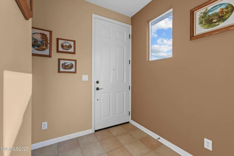 5227 Vista Heights Drive, Sparks, NV 89436, Sparks, Nevada, United States. - Photo 17