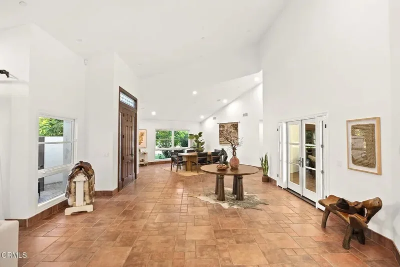 1533 Rancho Avenue, Glendale, California, United States. - Photo 18