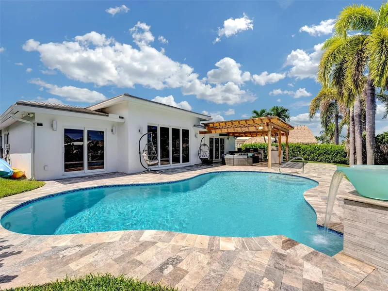 320 SE 5th Ave, Pompano Beach, Florida, United States. - Photo 42