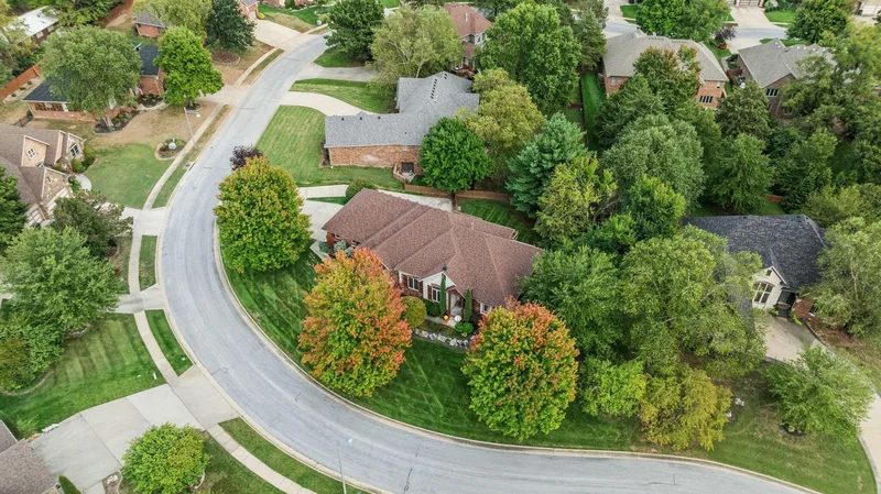3094 W Cedarbluff Drive, Springfield, MO 65810, Springfield, Missouri, United States. - Photo 38