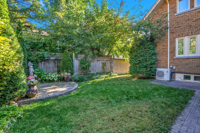 24 Clemow Avenue, Ottawa, Ontario, Canada. - Photo 12