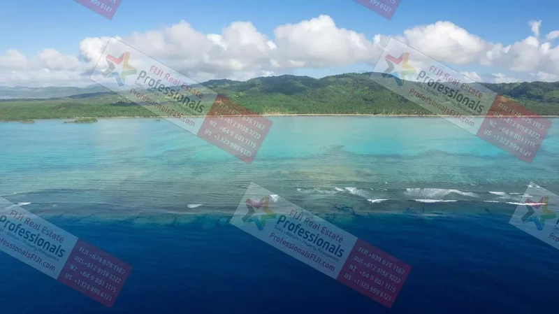 Tacilevu, Northern Division, Fiji. - Photo 15