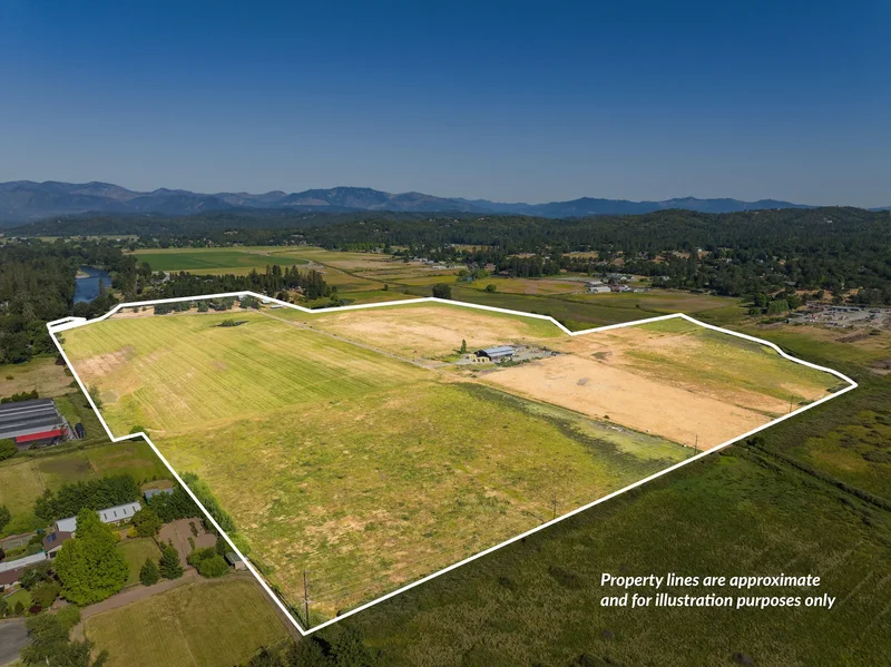 3290 Lower River, Grants Pass, OR, 97526, USA, Grants Pass, Oregon, United States. - Photo 12