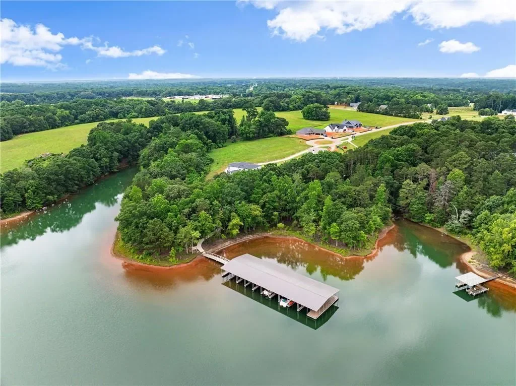 151 South Pointe Drive, Hartwell, Georgia, United States. - Photo 67