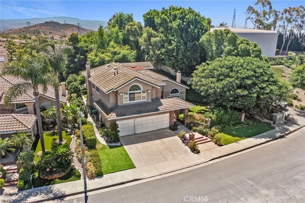 2811 N Roxbury Street, Orange, California, United States. - Photo 10