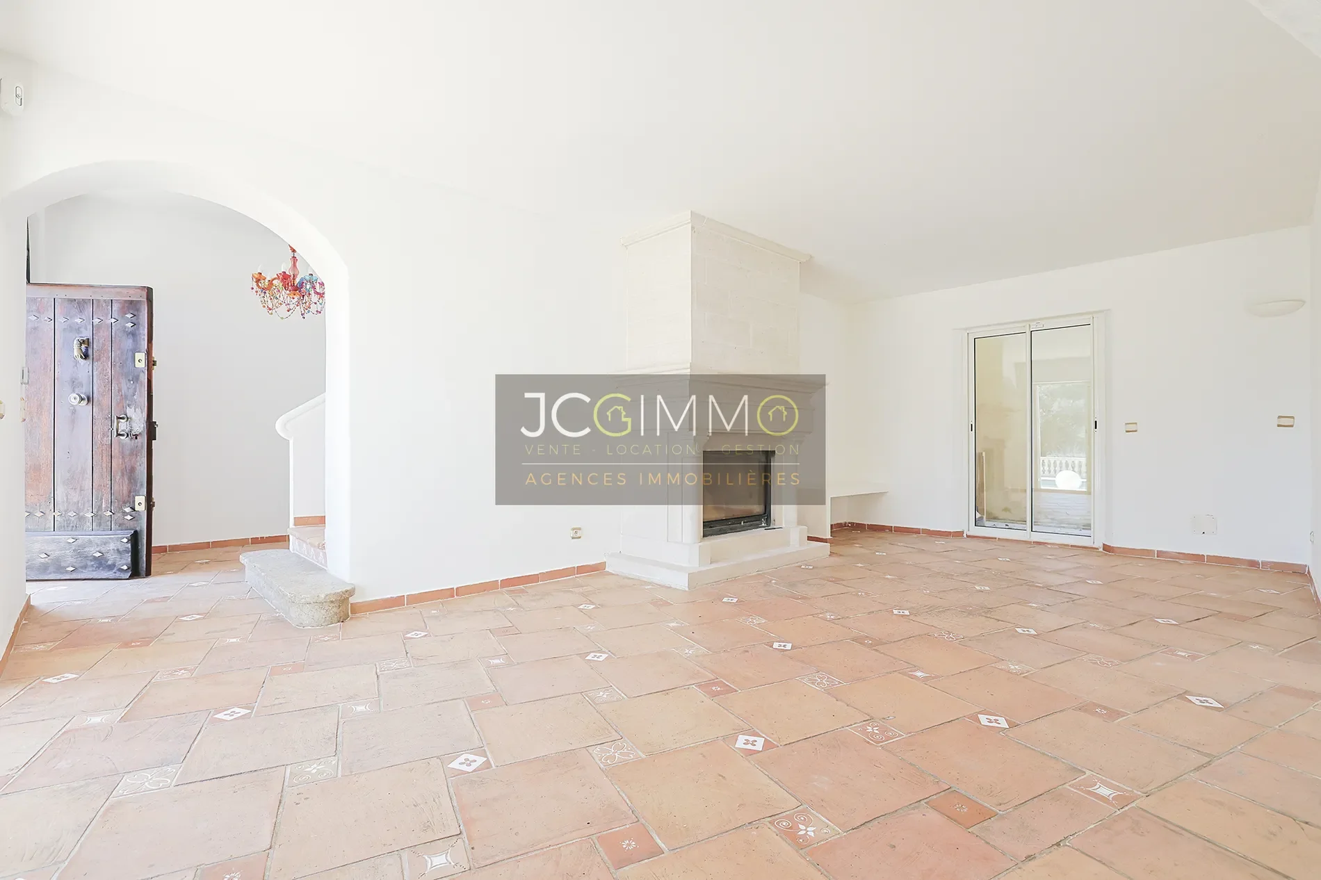 Gallery photo 1