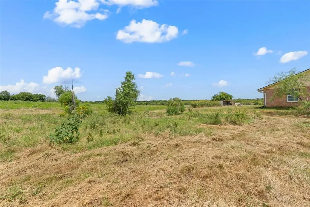 771 Hcr 2233, West, TX 76691, West, Texas, United States. - Photo 11