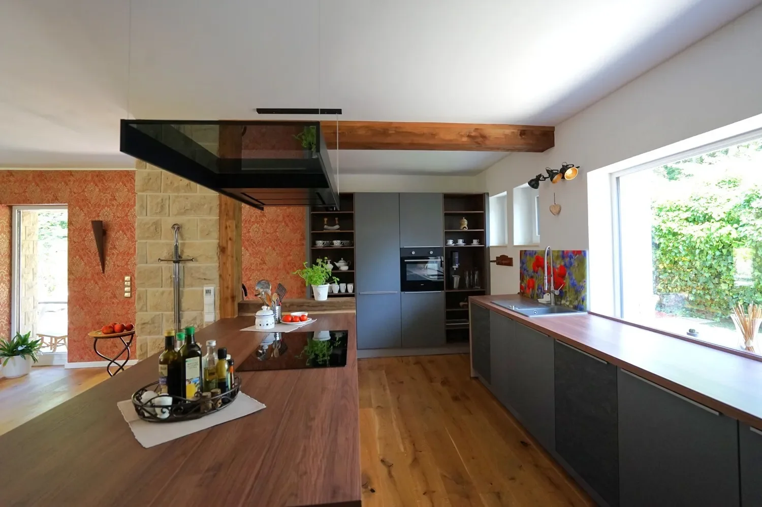 Gallery photo 8
