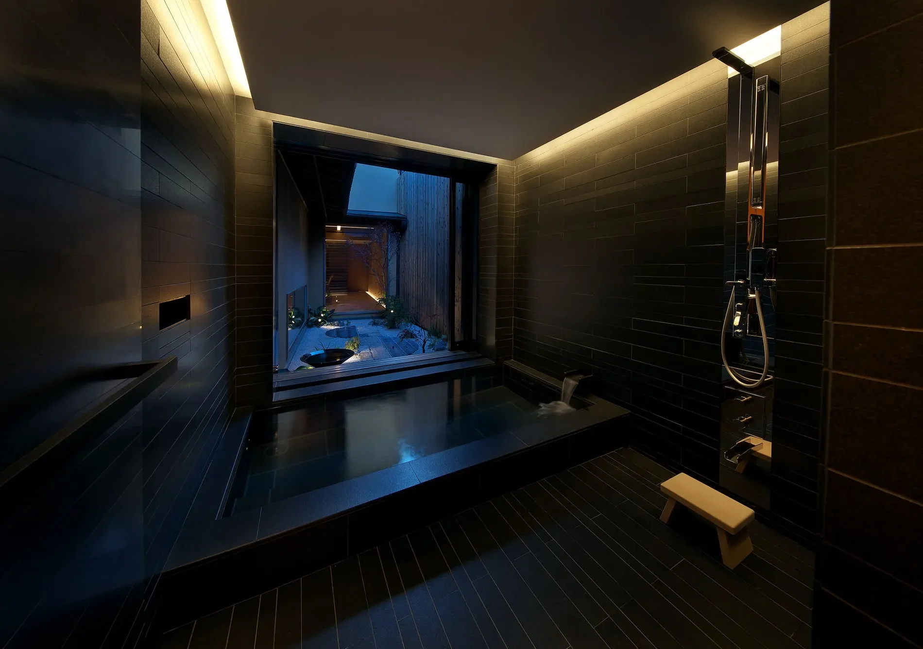 Gallery photo 9