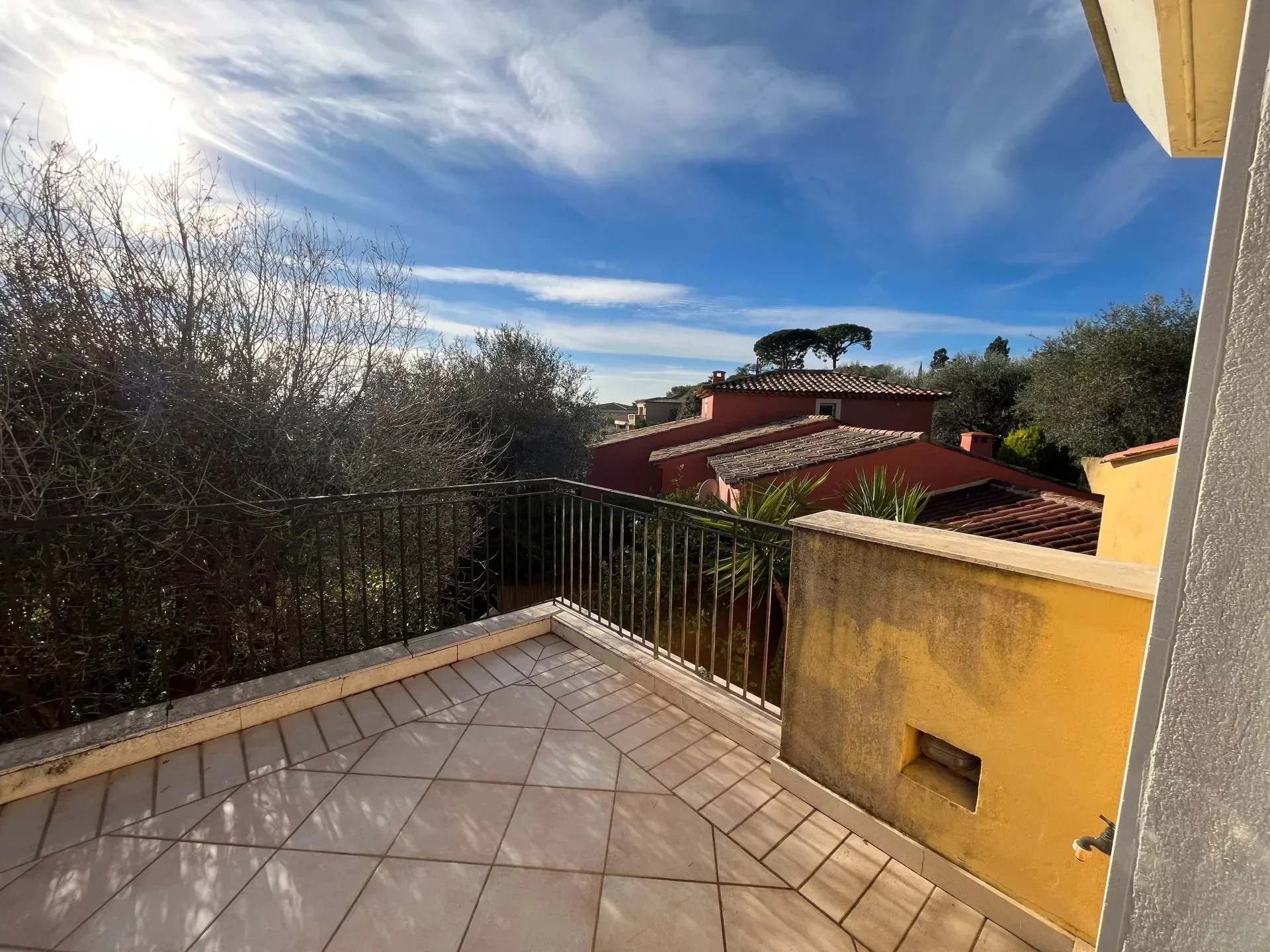Nice, Provence-Alpes-Côte d'Azur, France. - Photo 37