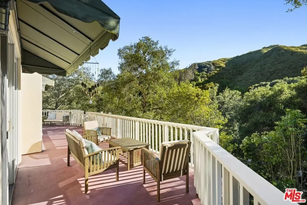 774 Old Topanga Canyon Road, Topanga, California, United States. - Photo 28