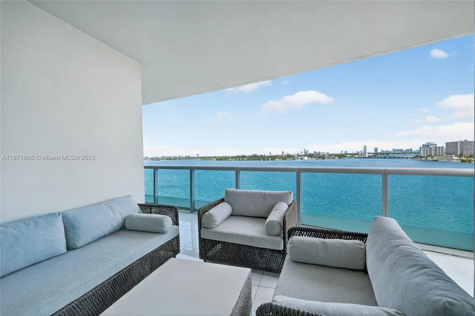7935 East Dr 1104, Miami Beach, Florida, United States. - Photo 9