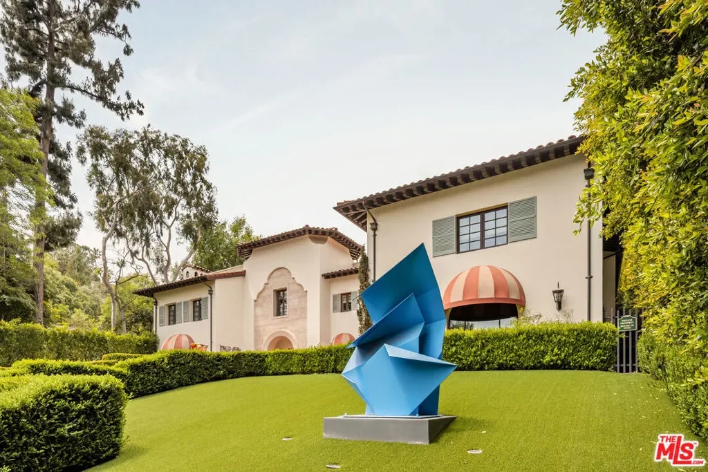 4009 Valley Meadow Road, Los Angeles, California, United States. - Photo 7