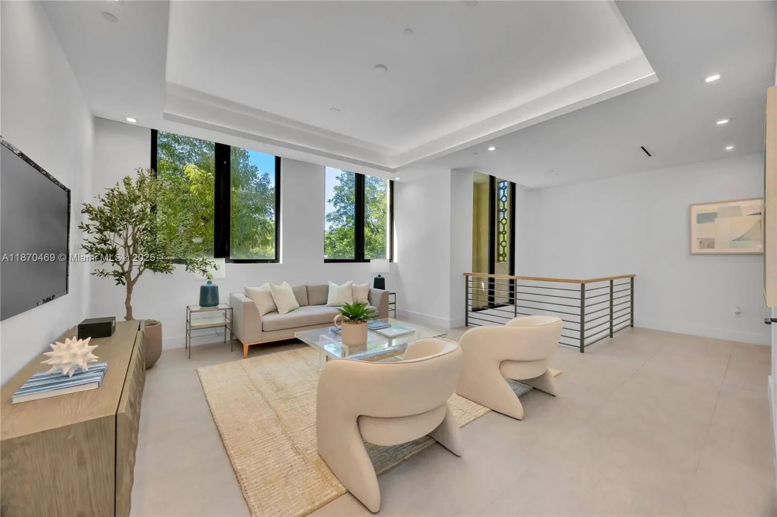 617 Almeria Ave, Coral Gables, Florida, United States. - Photo 20