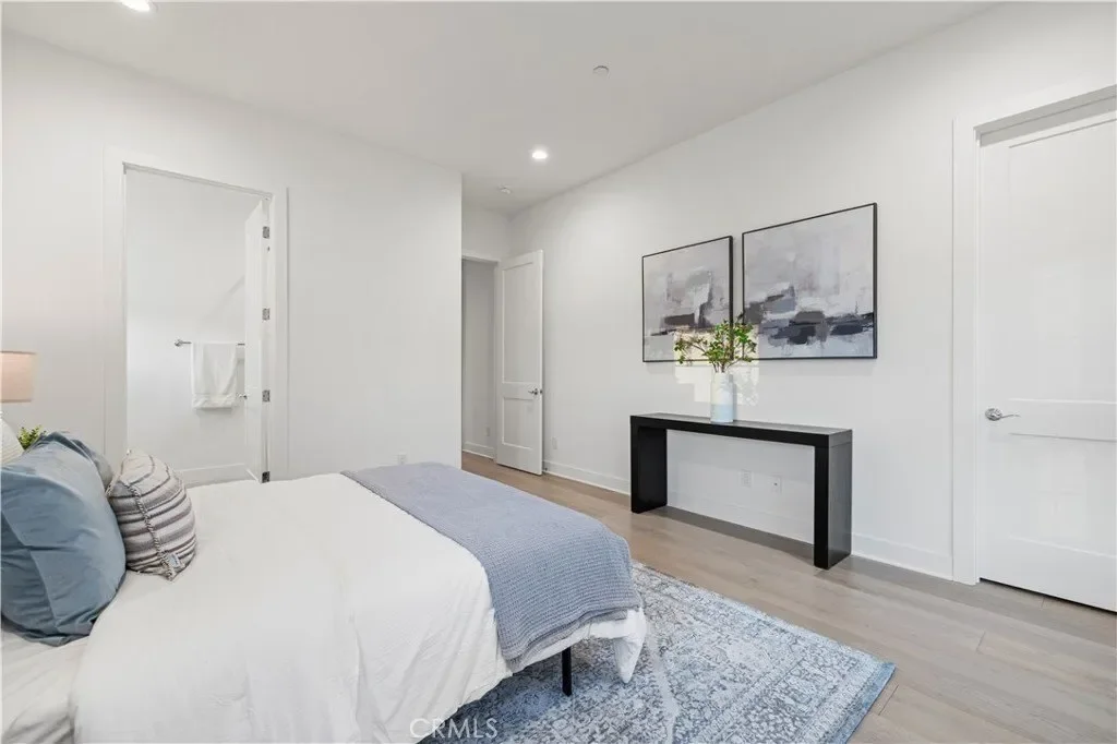 11029 Lurline Avenue, Chatsworth, CA, 91311, USA, Los Angeles, California, United States. - Photo 6