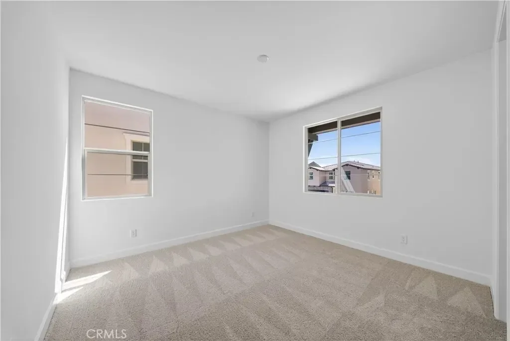 21219 Currant Ct, Los Angeles, California, United States. - Photo 29