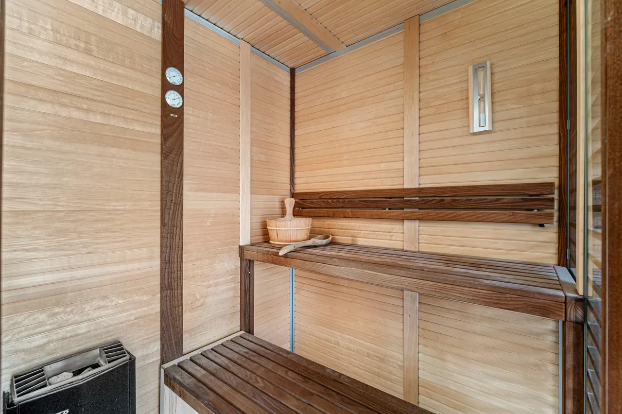 Gallery photo 10
