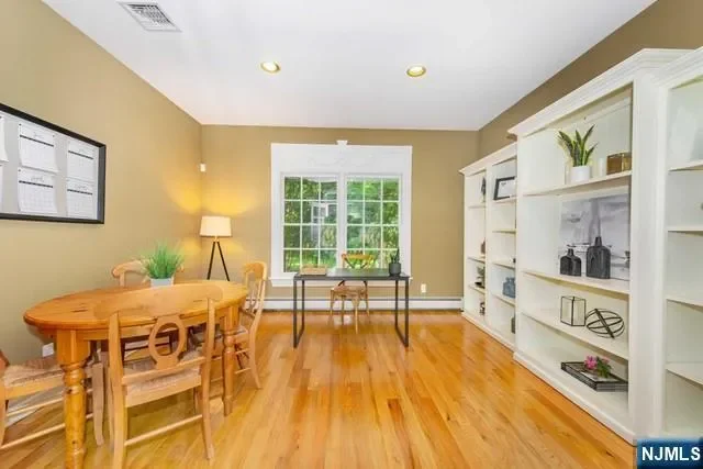 154 E Saddle River Road, Saddle River, NJ 07458, Saddle River, New Jersey, United States. - Photo 23