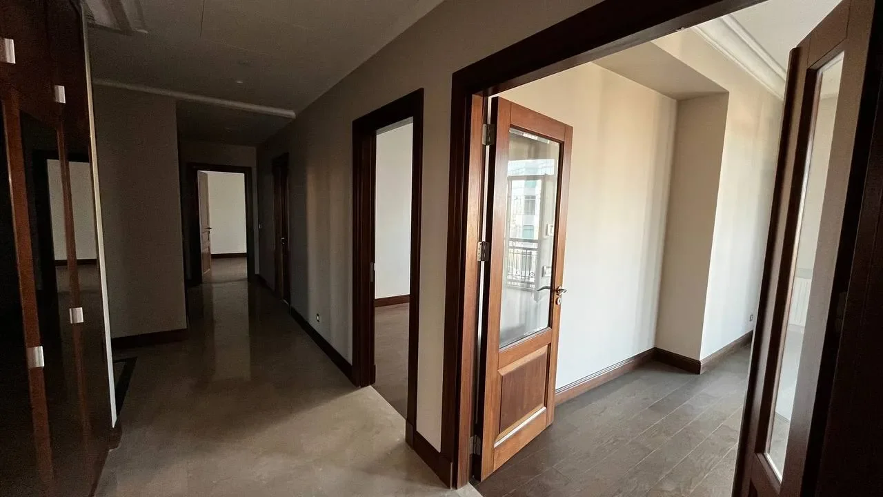 Gallery photo 5
