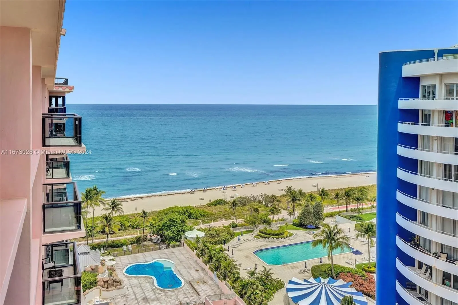 5225 Collins Ave PH7, Miami Beach, Florida, United States. - Photo 24