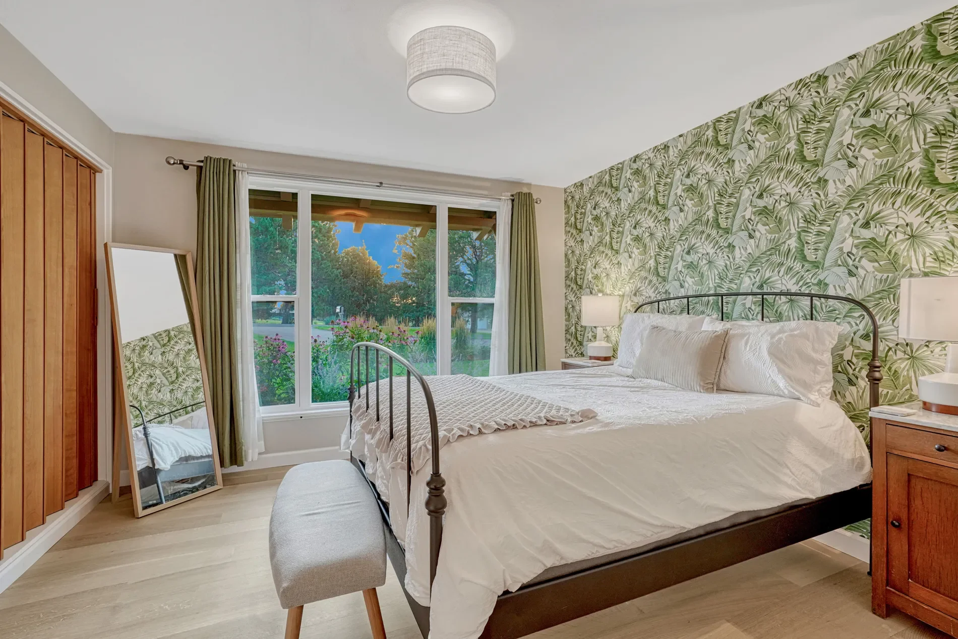3440 Hill Circle , Colorado Springs, CO 80904, Colorado Springs, Colorado, United States. - Photo 20