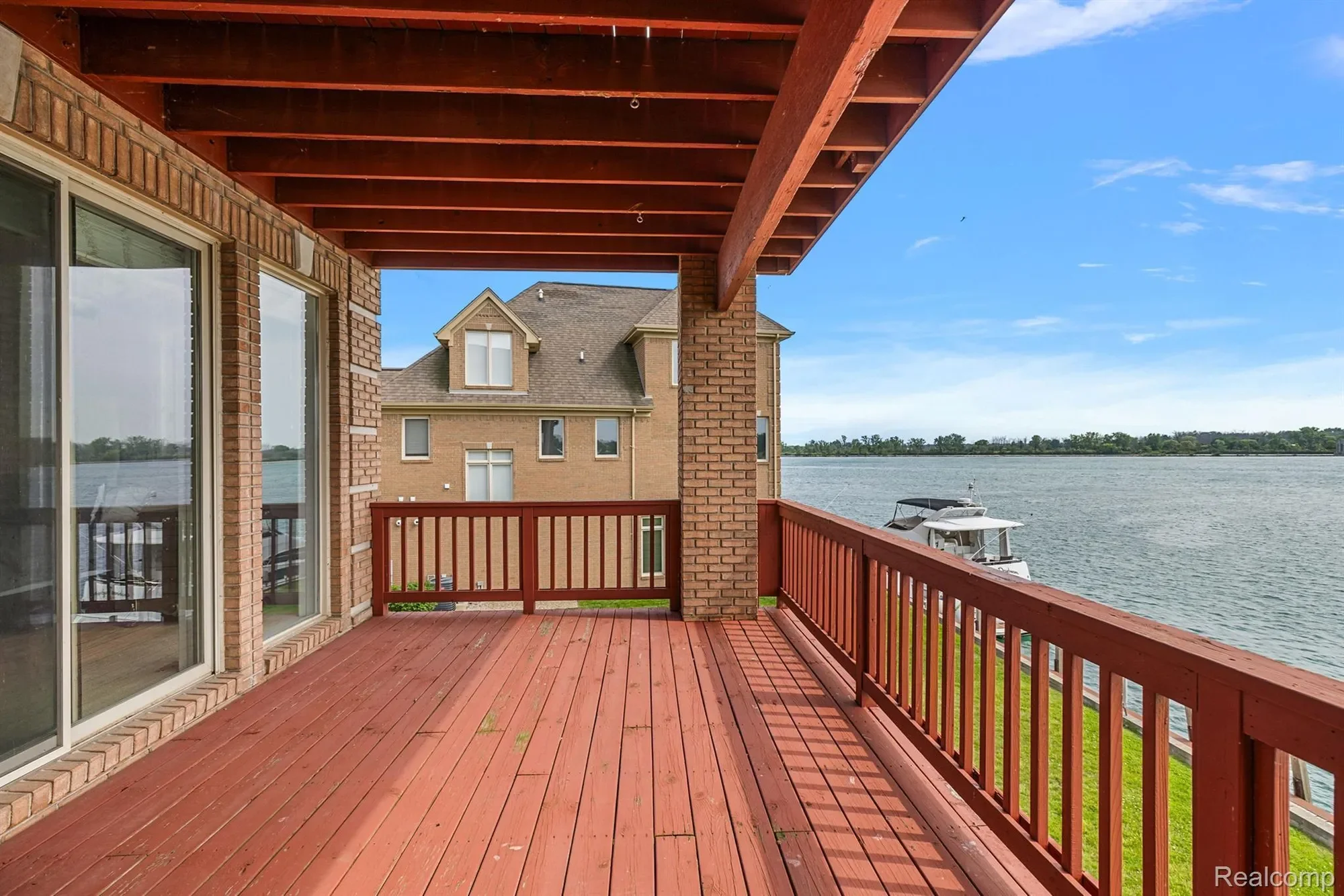 18 SAND BAR Lane, Detroit, MI 48214, Detroit, Michigan, United States. - Photo 11