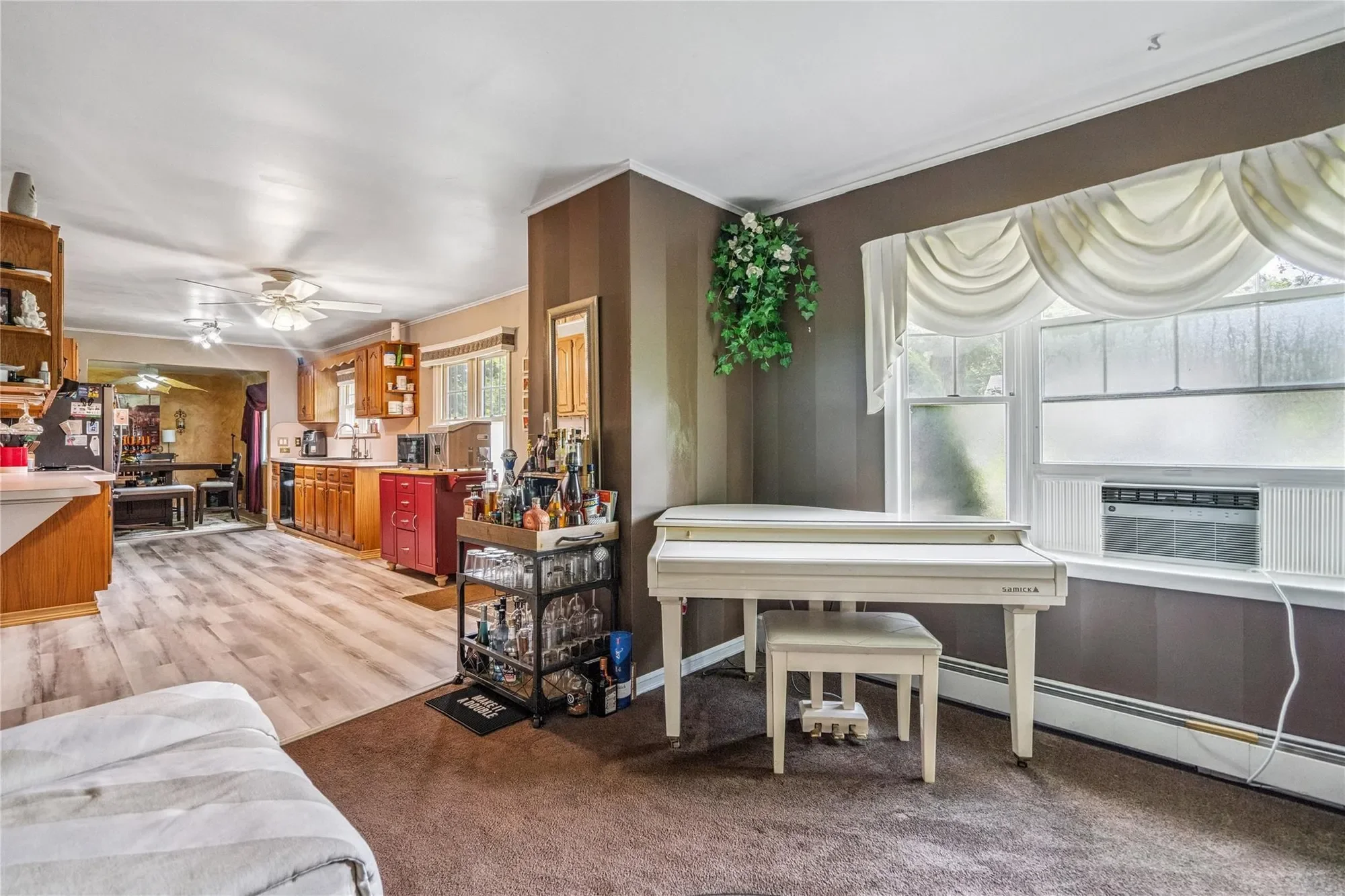 3 Lilly Court, Moriches, New York, United States. - Photo 2