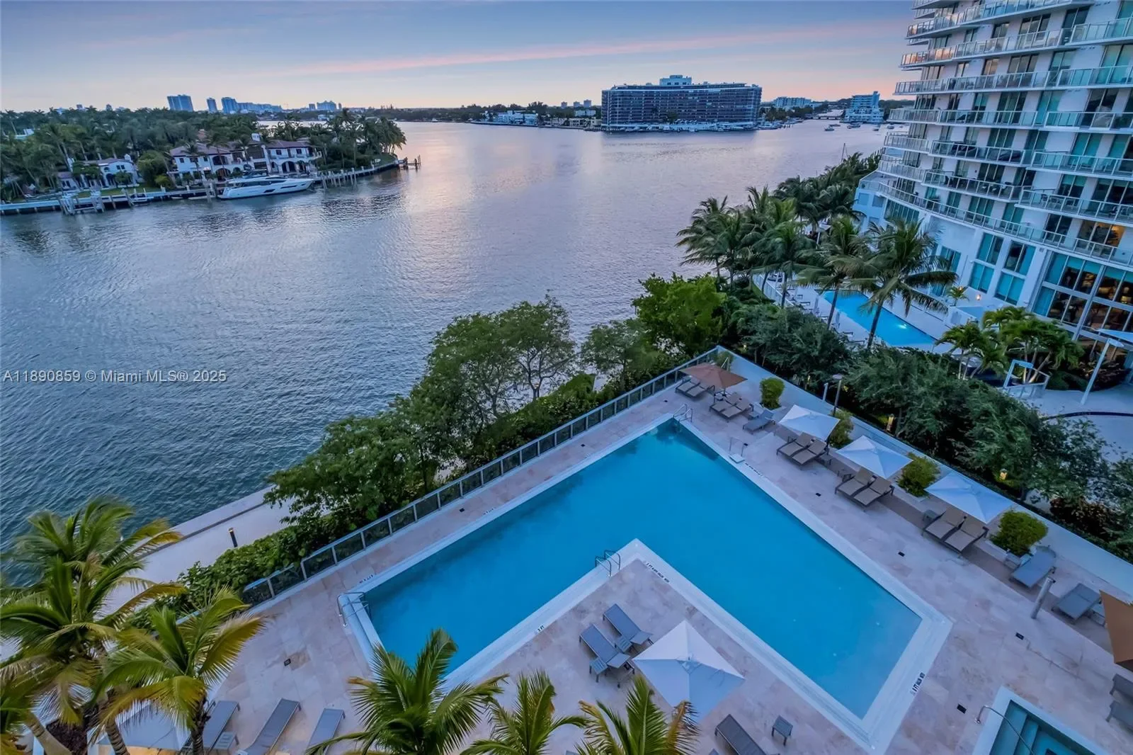 6620 Indian Creek Dr PH711, Miami Beach, Florida, United States. - Photo 44