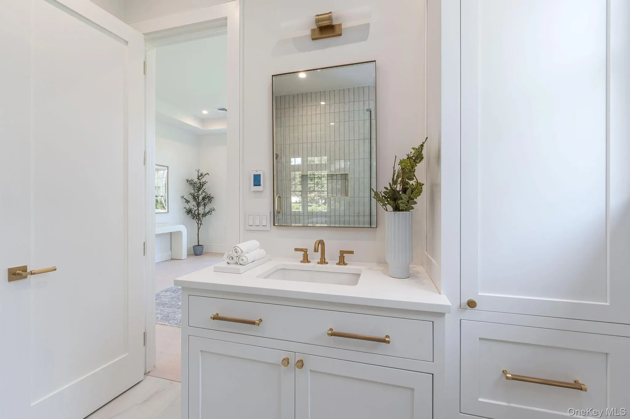 1955 Laurel Avenue, Southold, New York, United States. - Photo 14