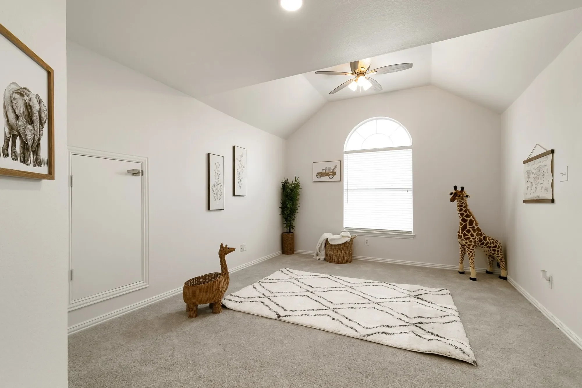 2639 Valley Creek Trail, McKinney, TX 75072, McKinney, Texas, United States. - Photo 29