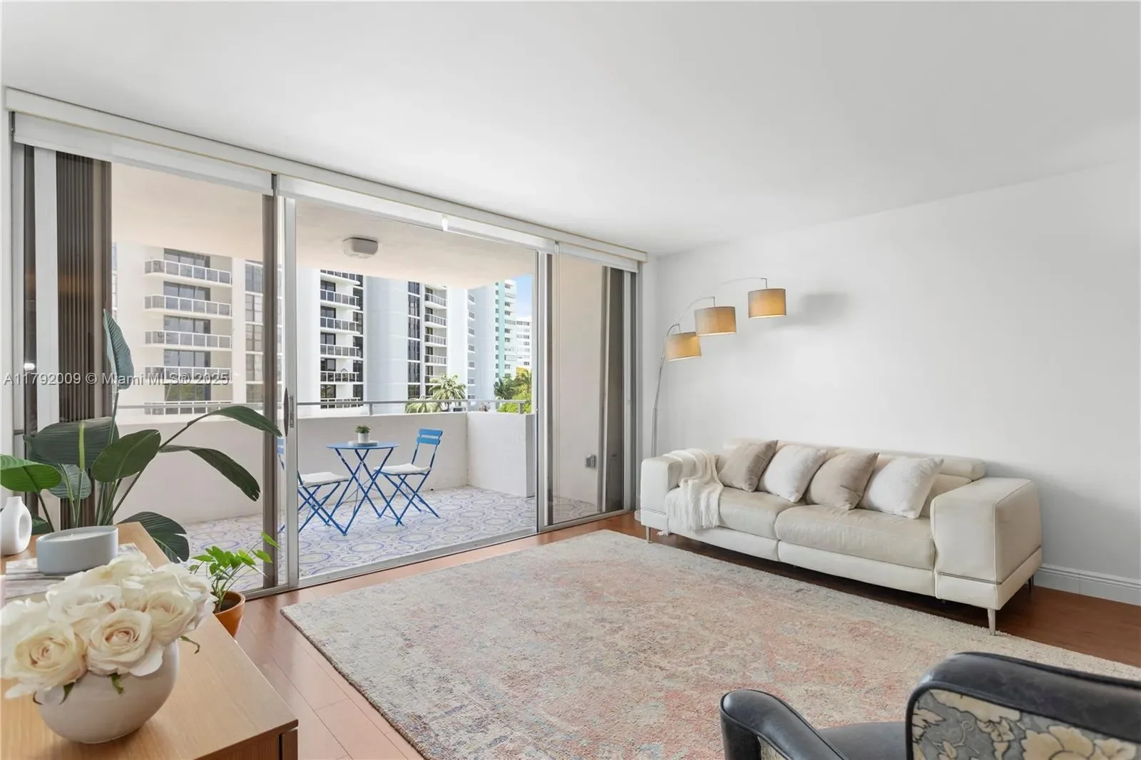 11 Island Ave, Miami Beach, Florida, United States. - Photo 9