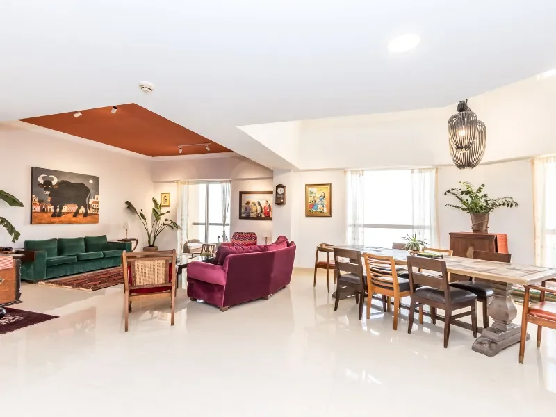 Stunning 4 bedroom duplex apartment with full sea views